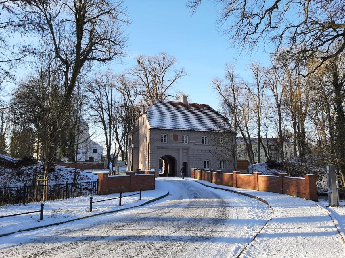 Ferienwohnung Schlossstr. 8, Міров Екстер'єр фото